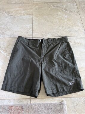 Billabong Men's Dark Olive Casual Walk Shorts